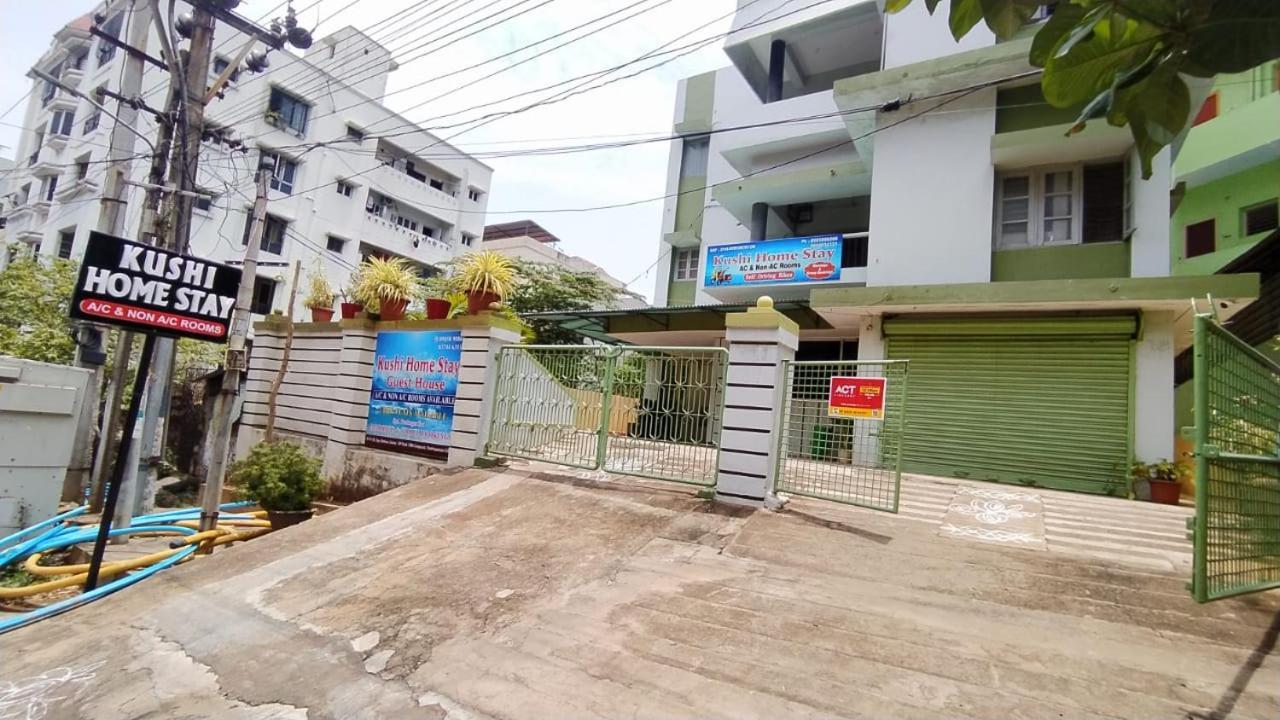 Kushi Homestay Guest House Visakhapatnam Exteriör bild
