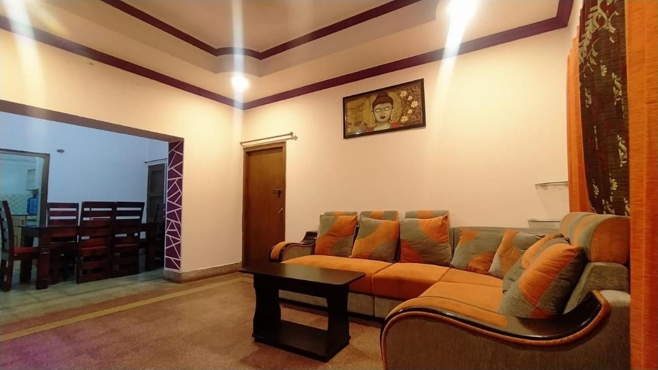 Kushi Homestay Guest House Visakhapatnam Exteriör bild